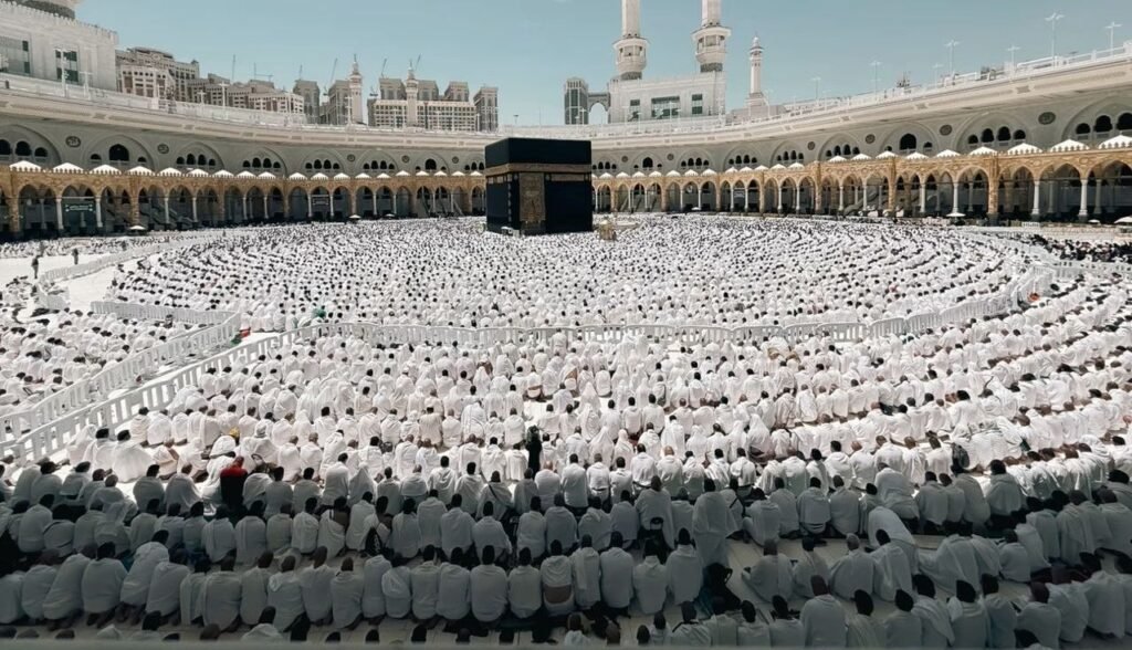Adab Berpakaian di Mekkah yang Wajib Diketahui Jamaah